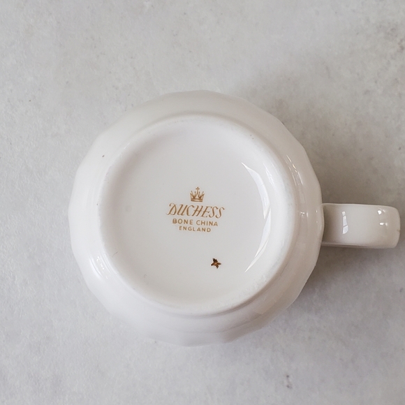 Prince Edward Island Souvenir Mug Vintage Fine Bone China by Duchess England - Picture 6 of 8